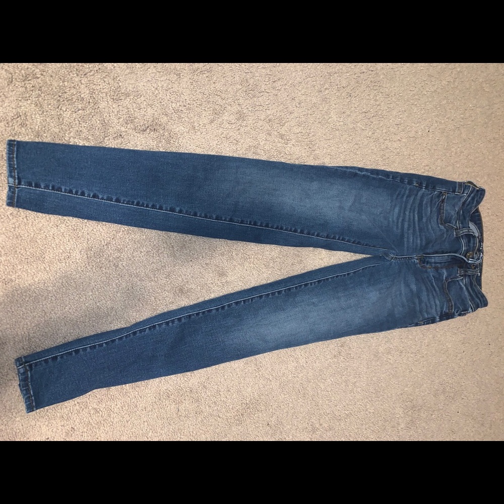 jeans